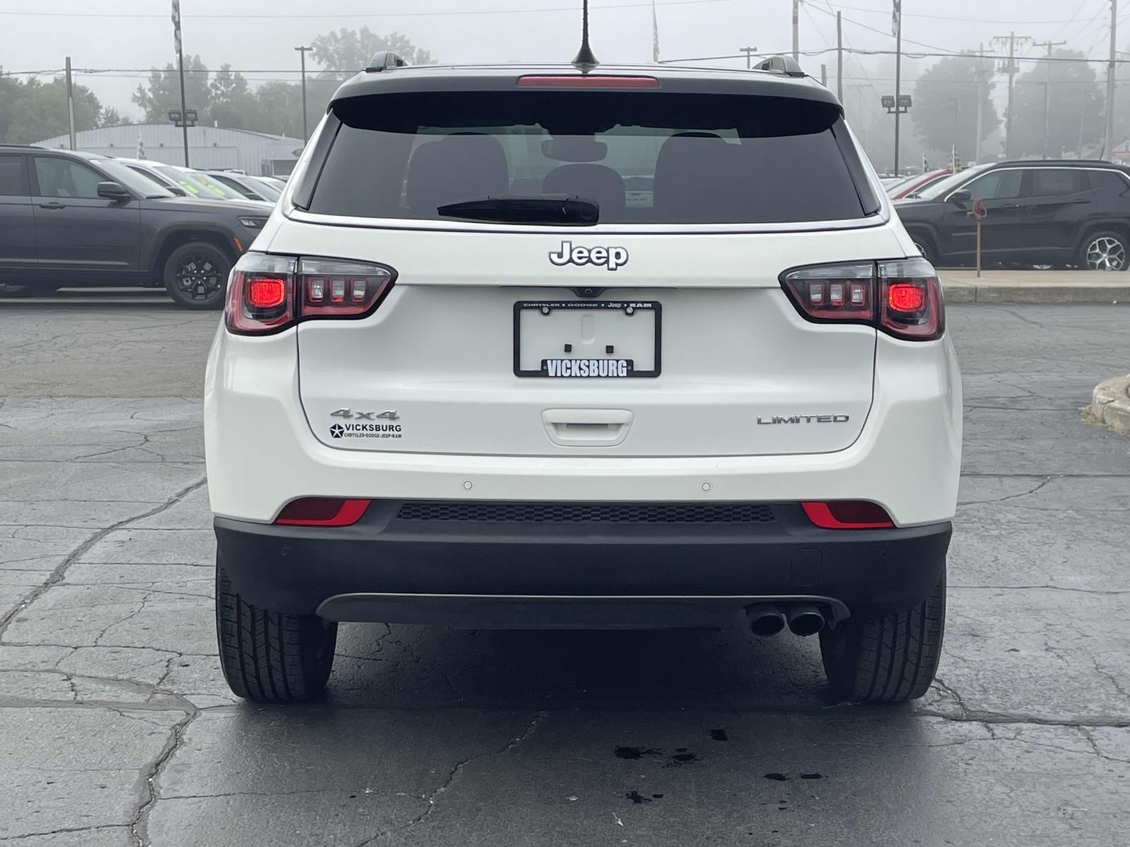 2021 Jeep Compass Limited 30