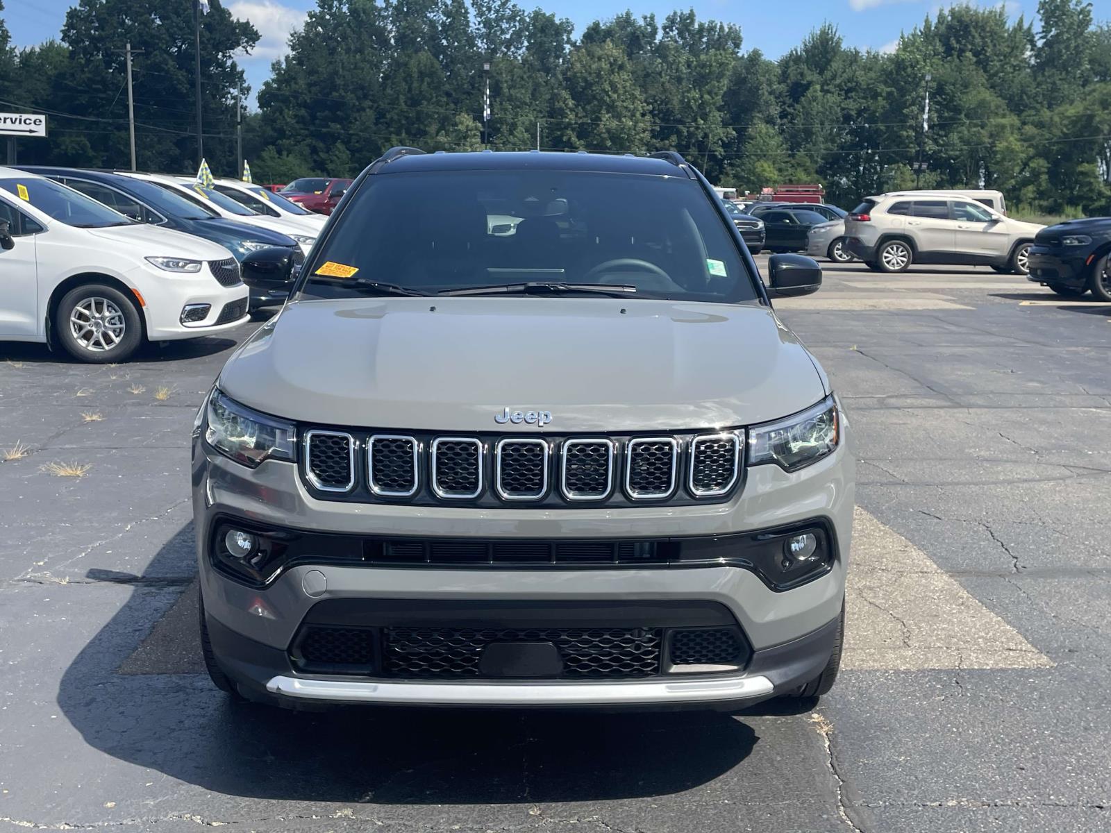 2024 Jeep Compass Limited 18