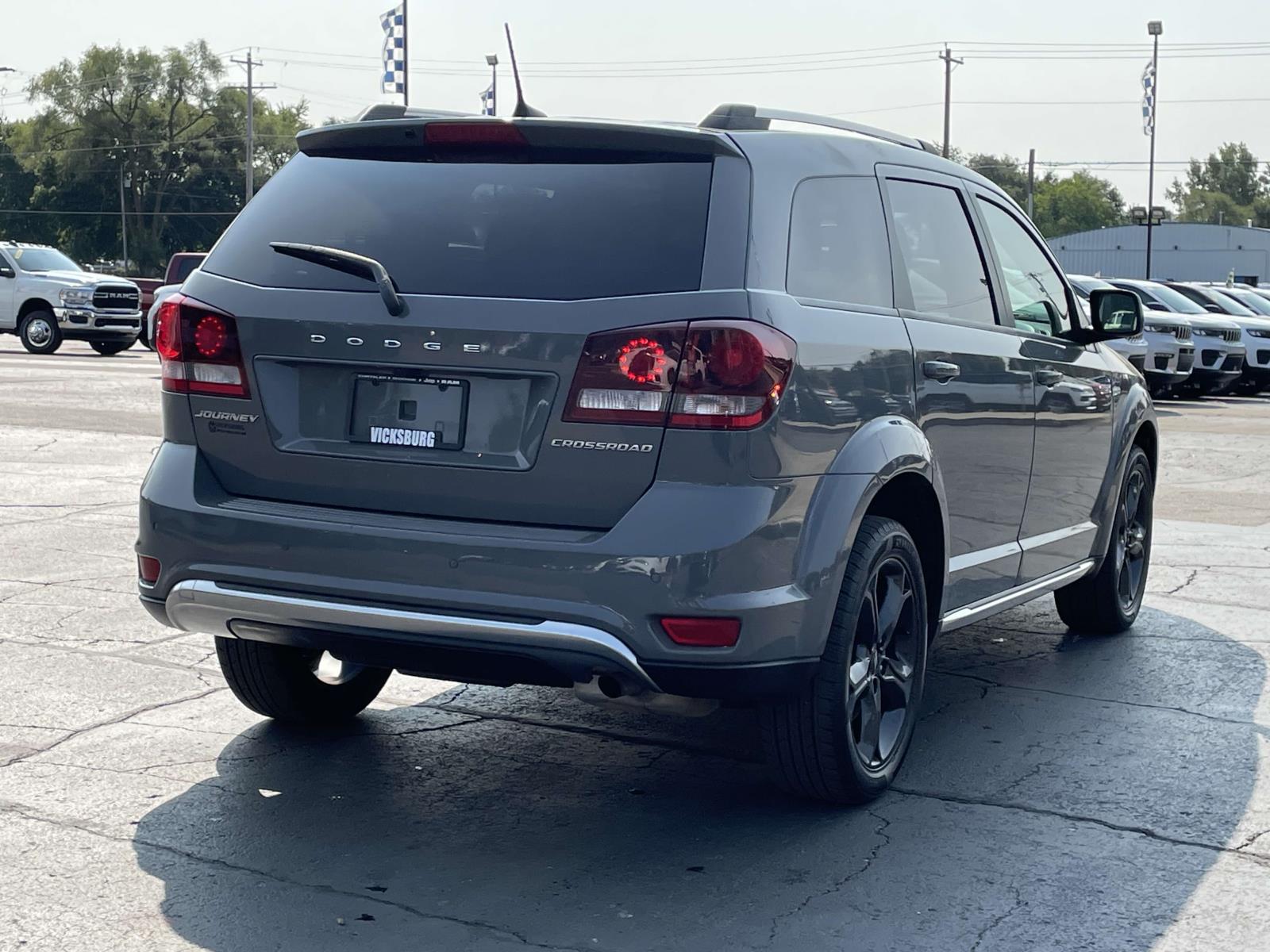 2020 Dodge Journey Crossroad 30