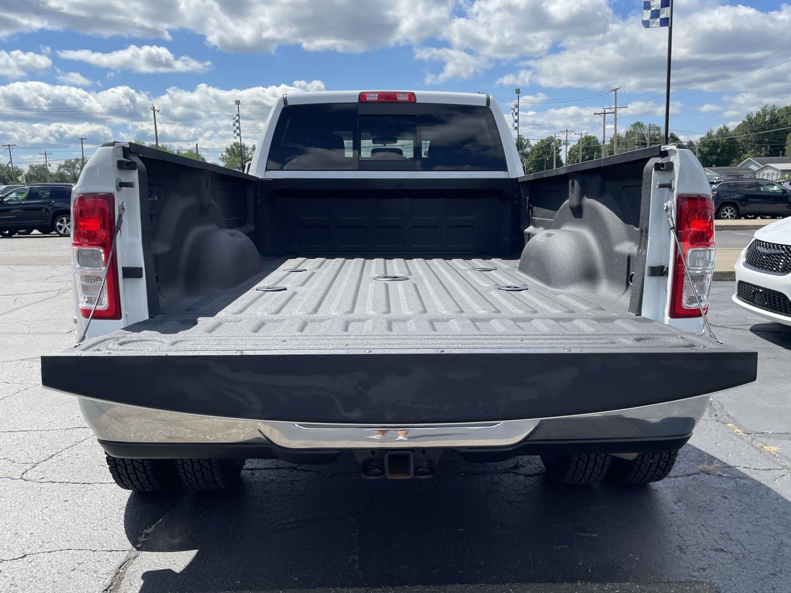 2022 Ram 3500 Tradesman 34