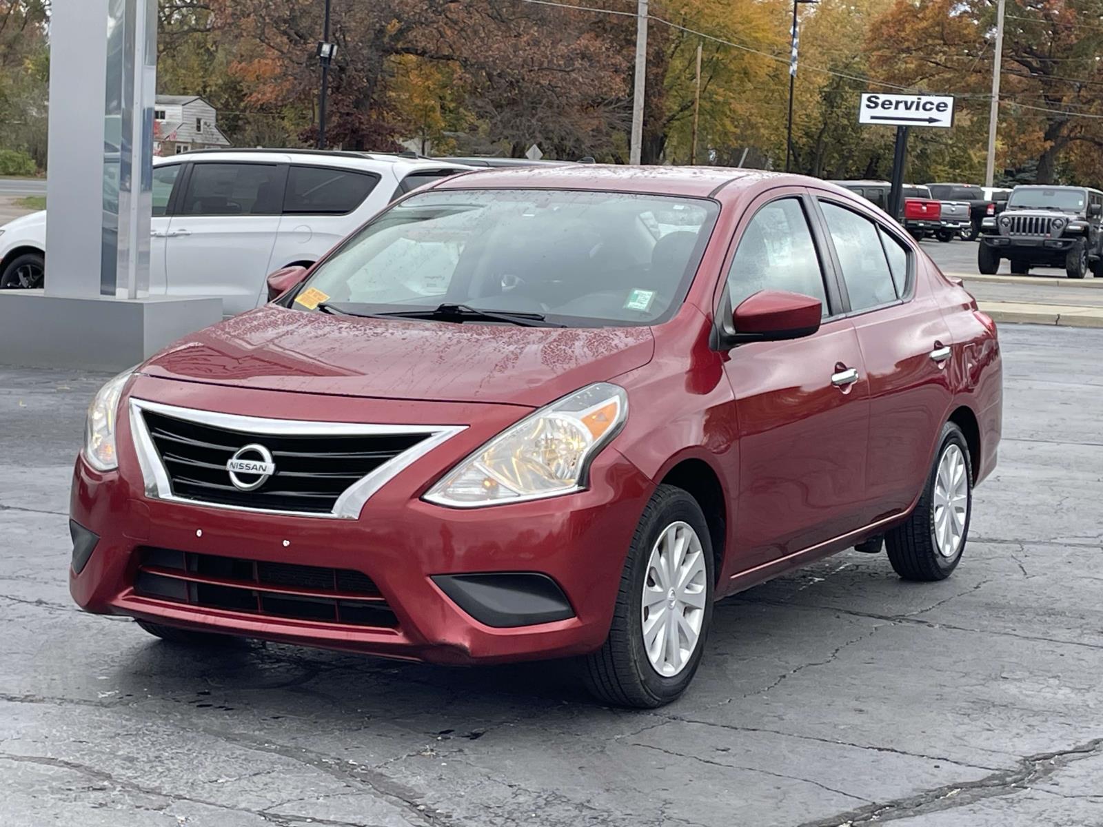 2018 Nissan Versa Sedan SV 23