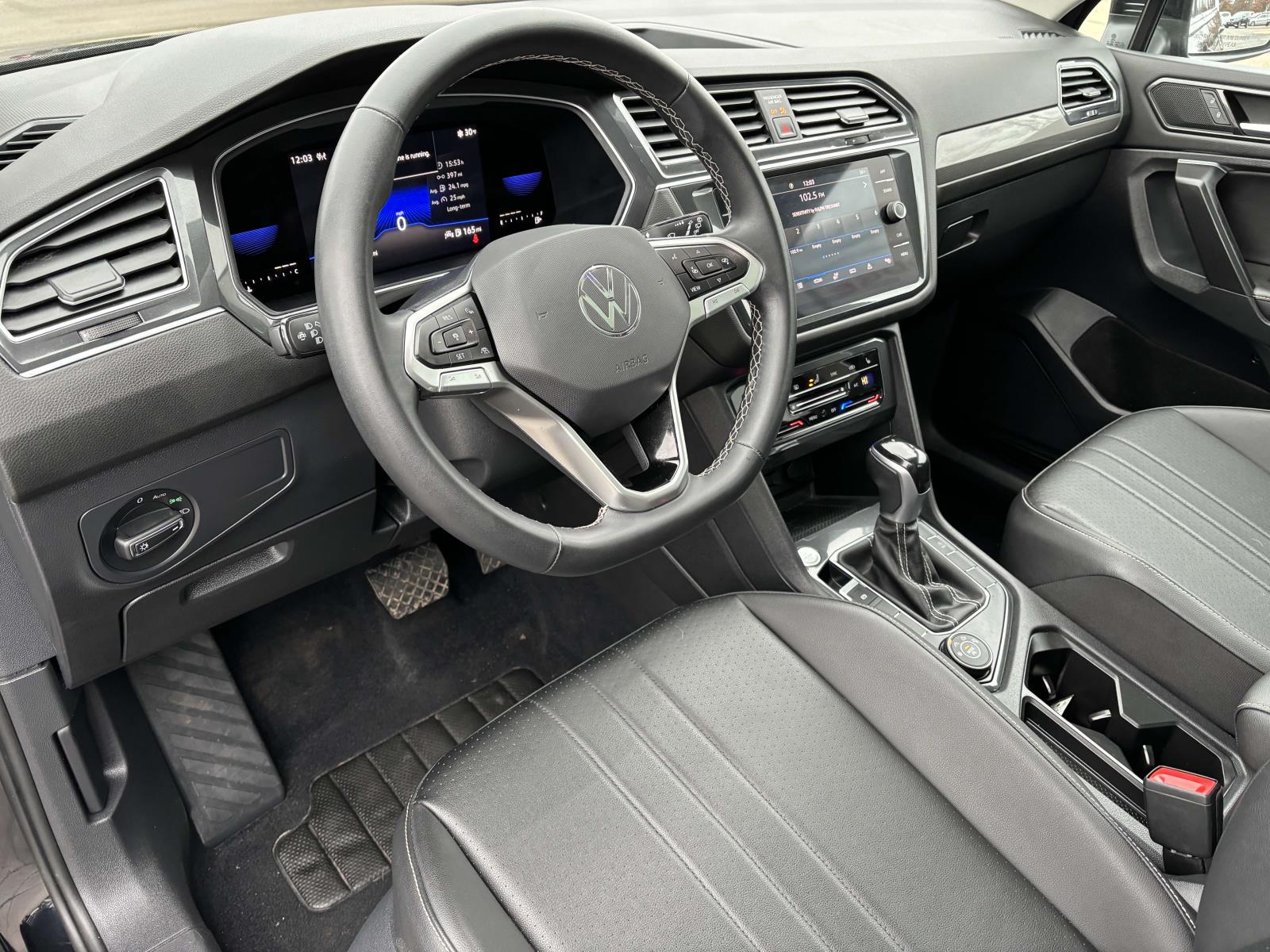 2022 Volkswagen Tiguan SE 7