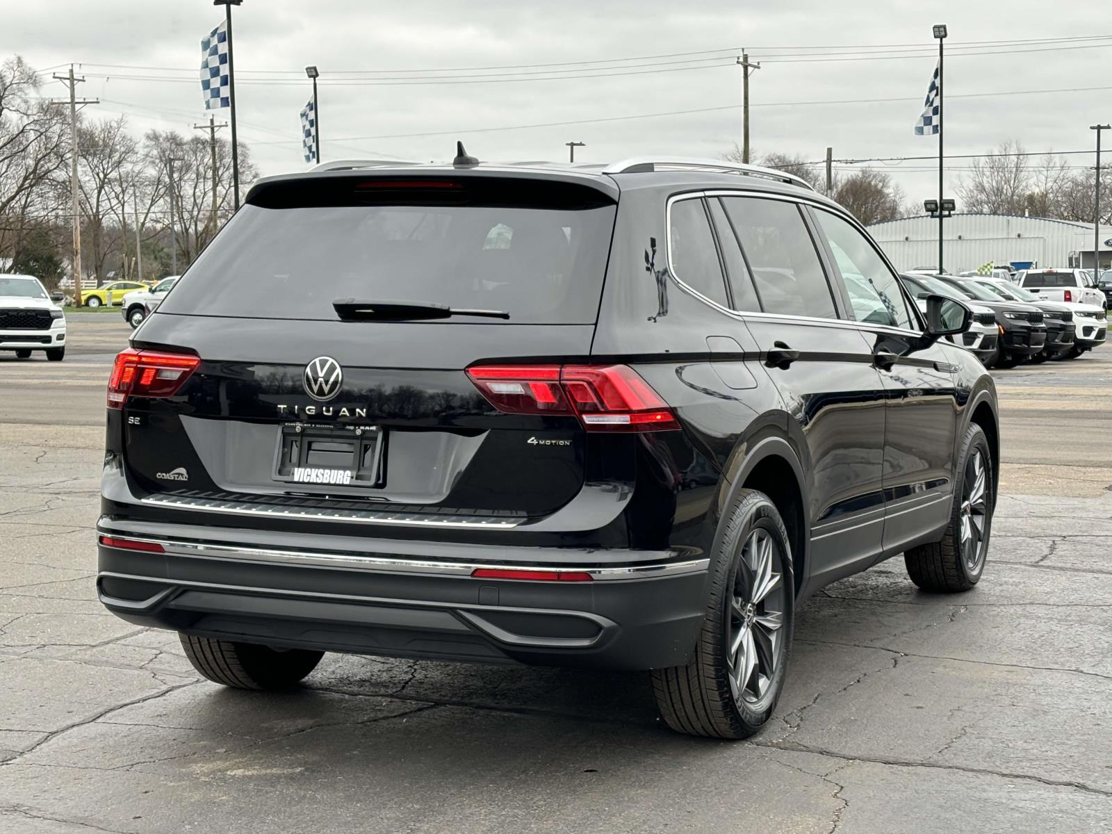 2022 Volkswagen Tiguan SE 31