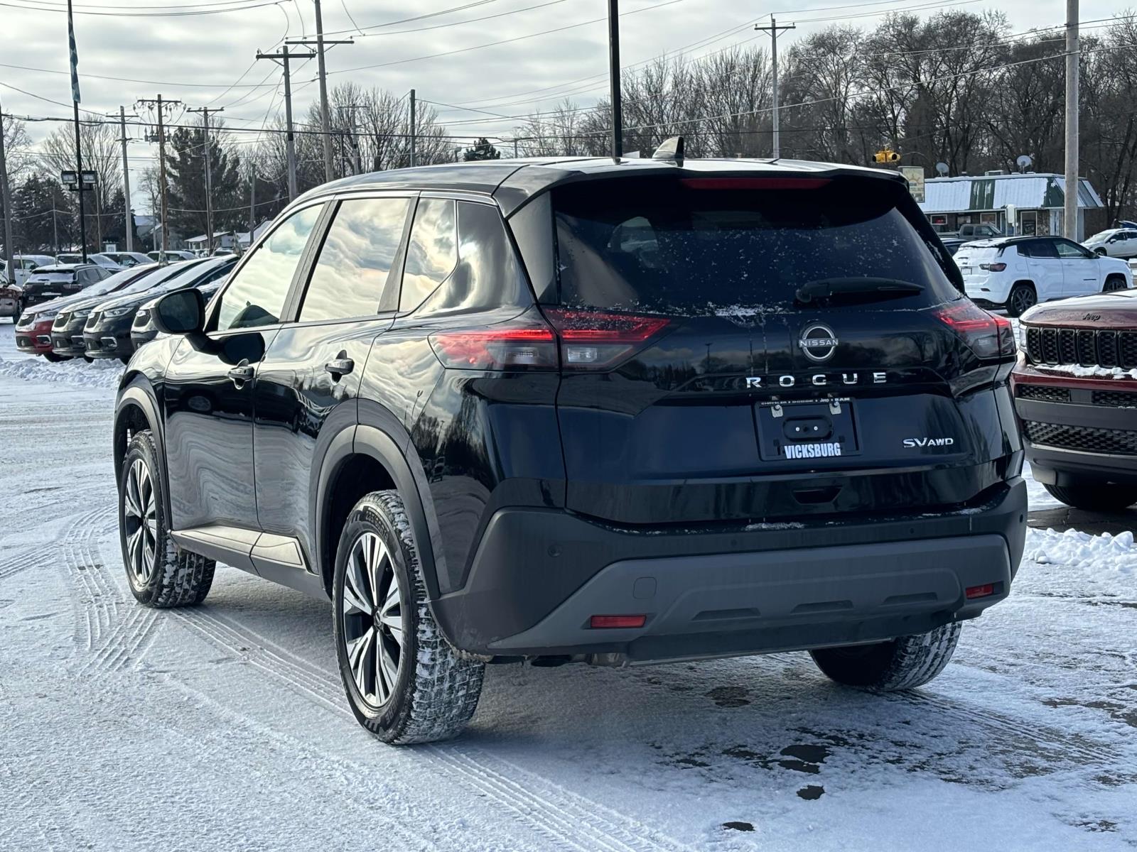 2023 Nissan Rogue SV 2