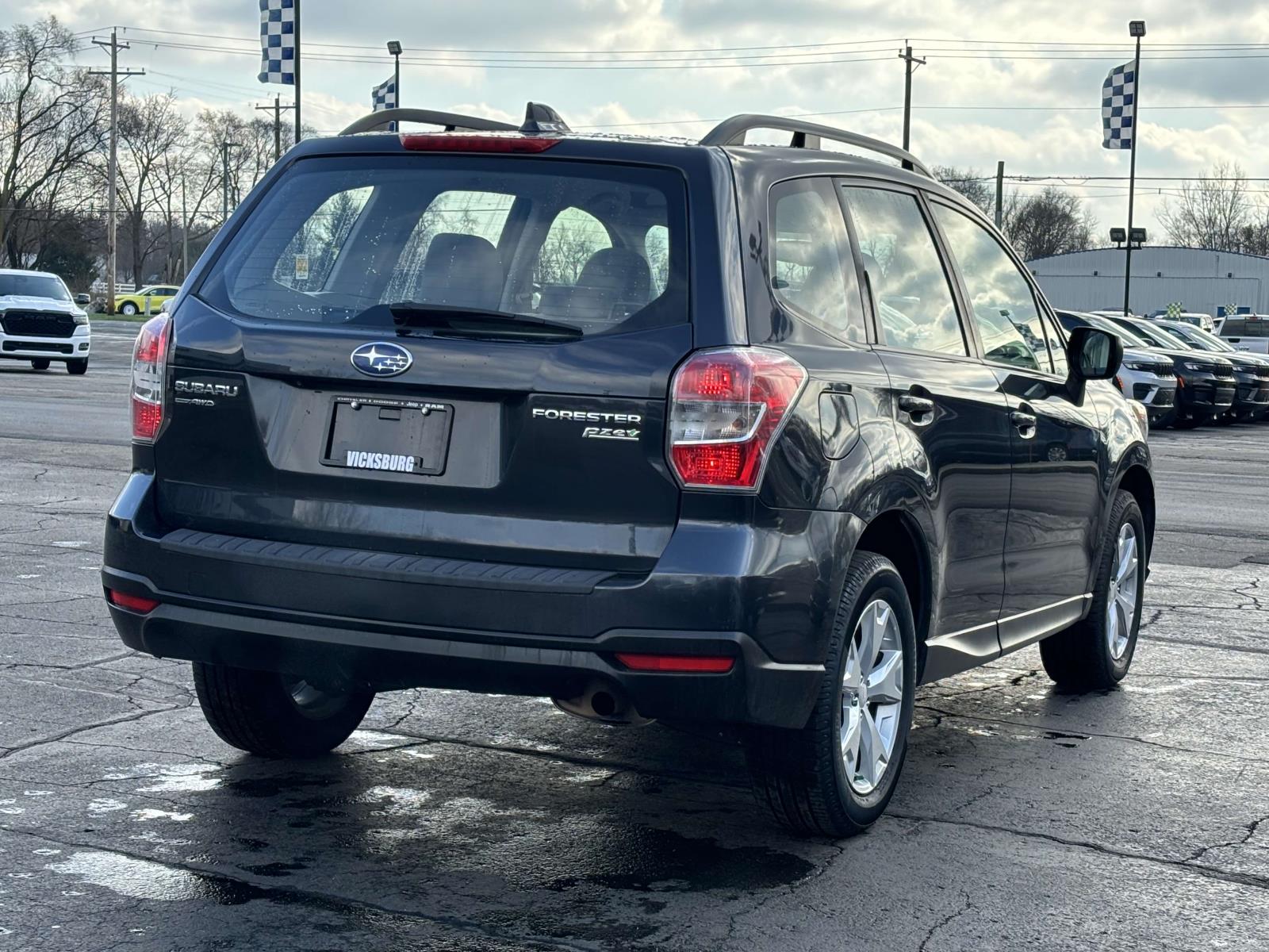 2016 Subaru Forester 2.5i 26