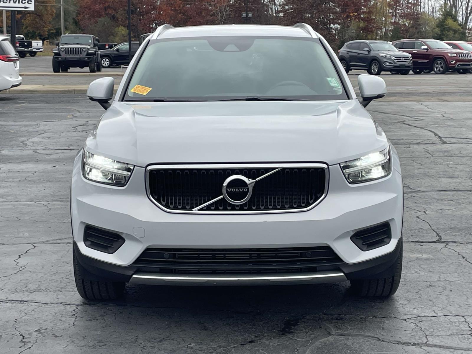 2022 Volvo XC40 Momentum 26