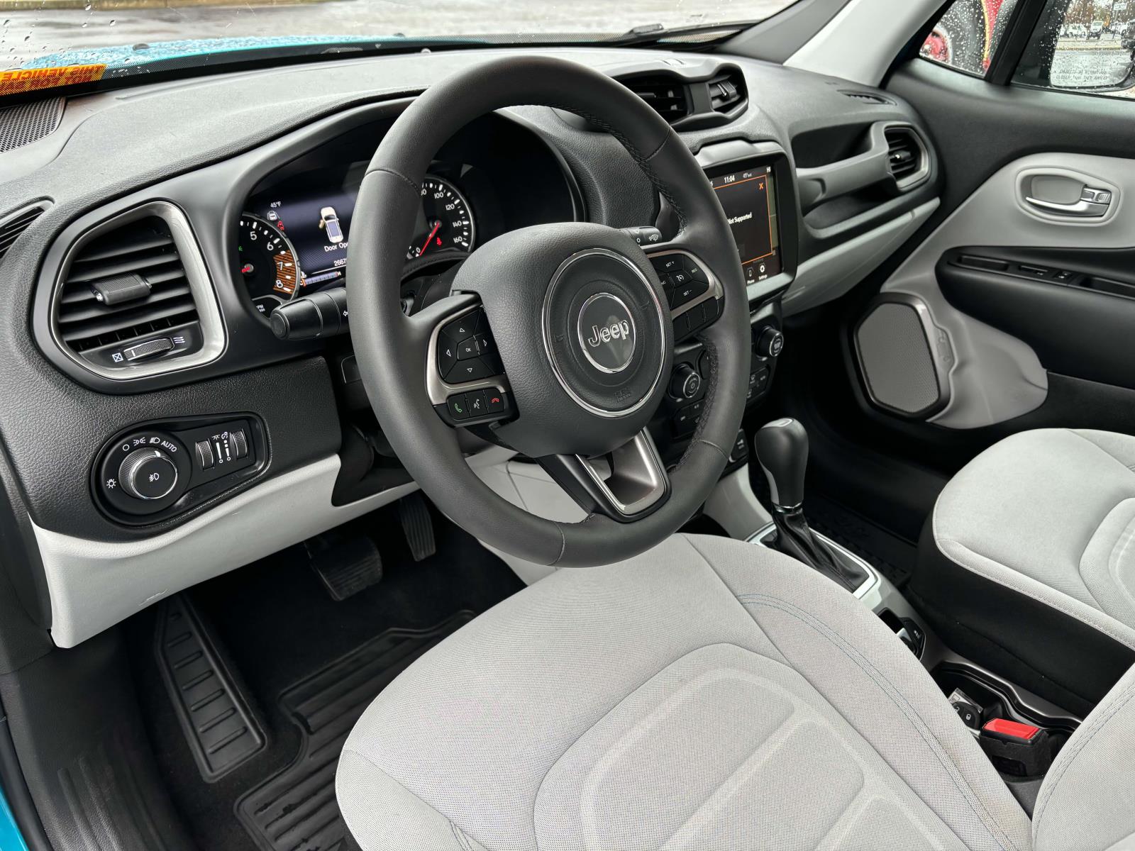 2022 Jeep Renegade Latitude 6