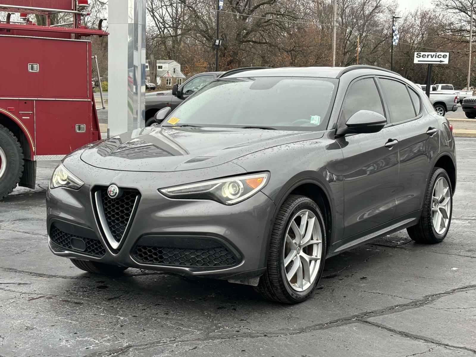 2018 Alfa Romeo Stelvio Sport 25