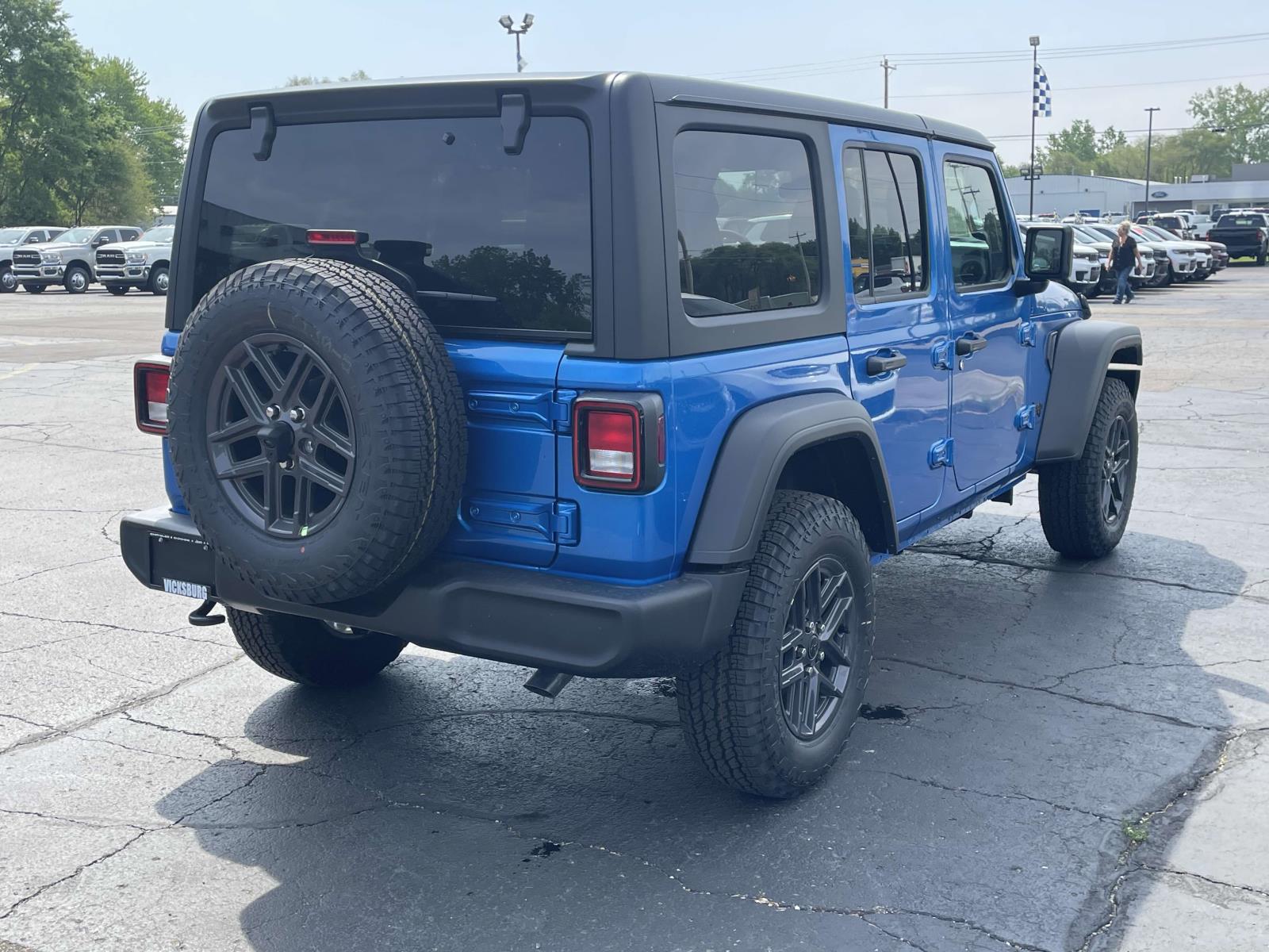 2024 Jeep Wrangler Sport S 17