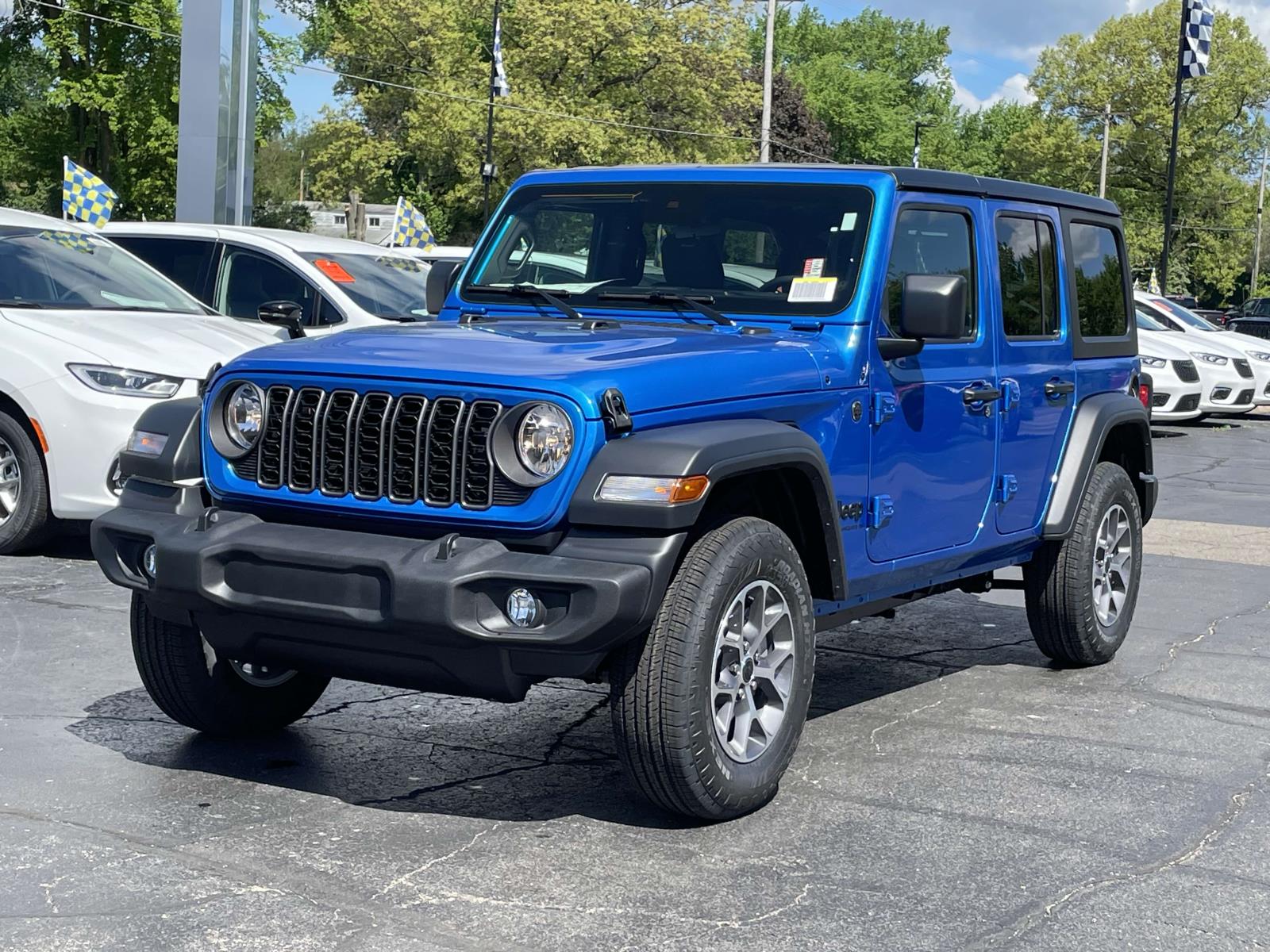 2024 Jeep Wrangler Sport S 22