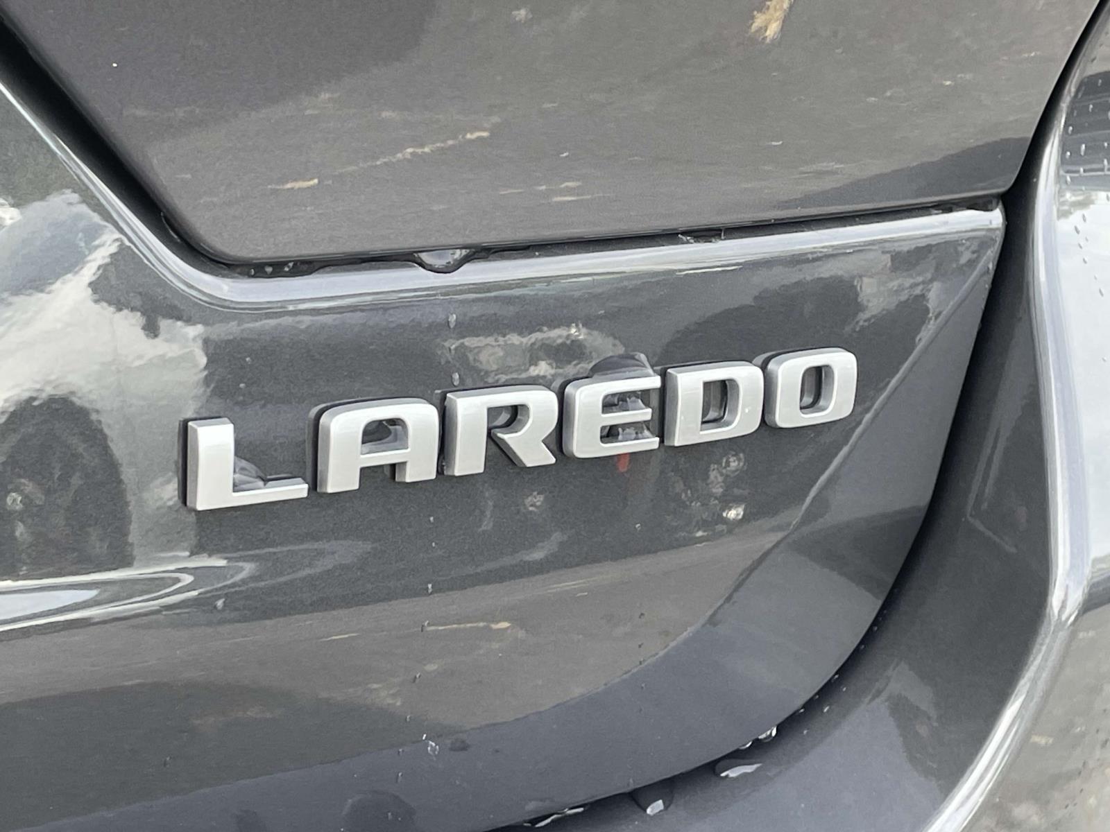 2025 Jeep Grand Cherokee Laredo 30