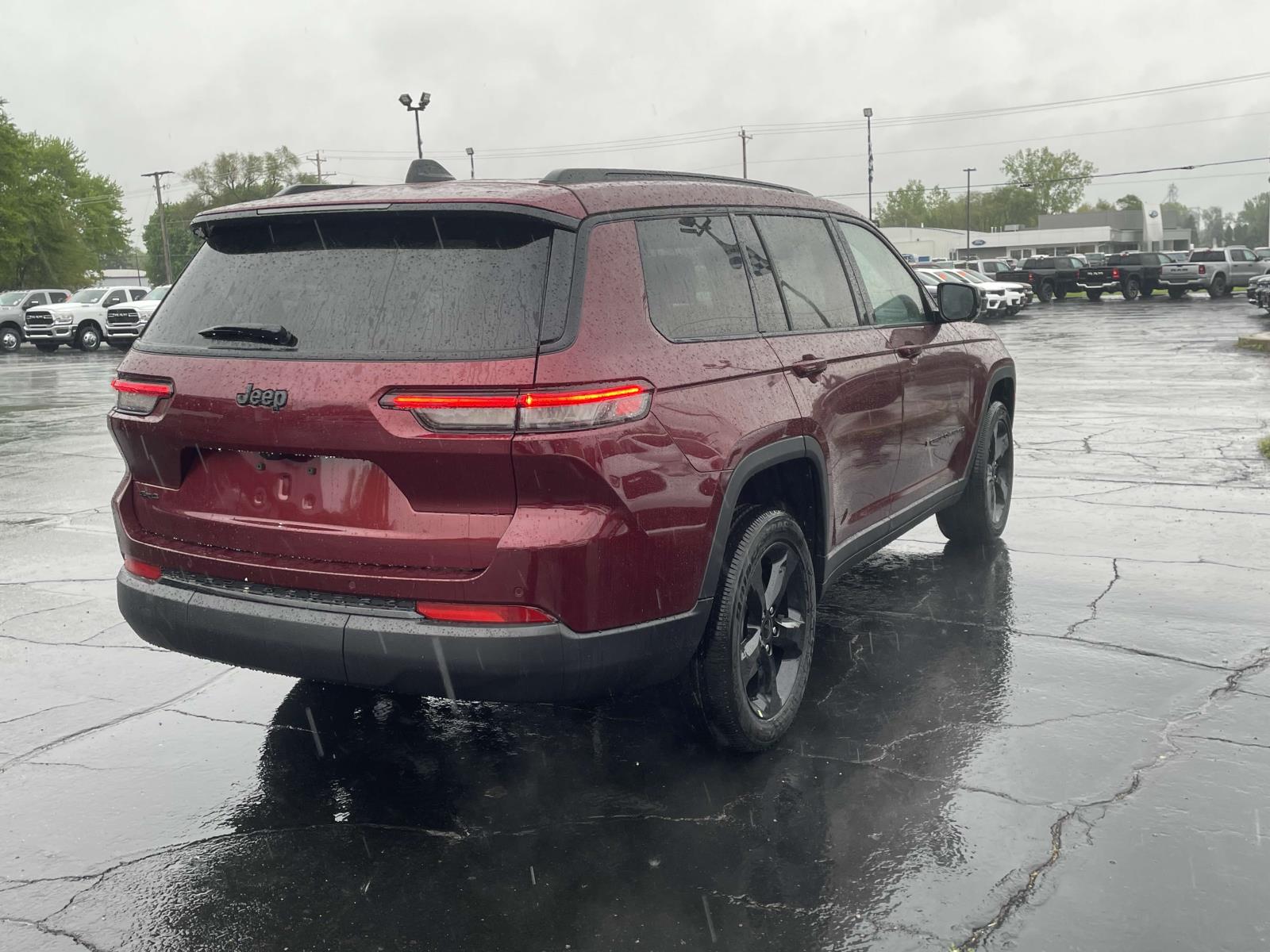 2024 Jeep Grand Cherokee L Altitude 26