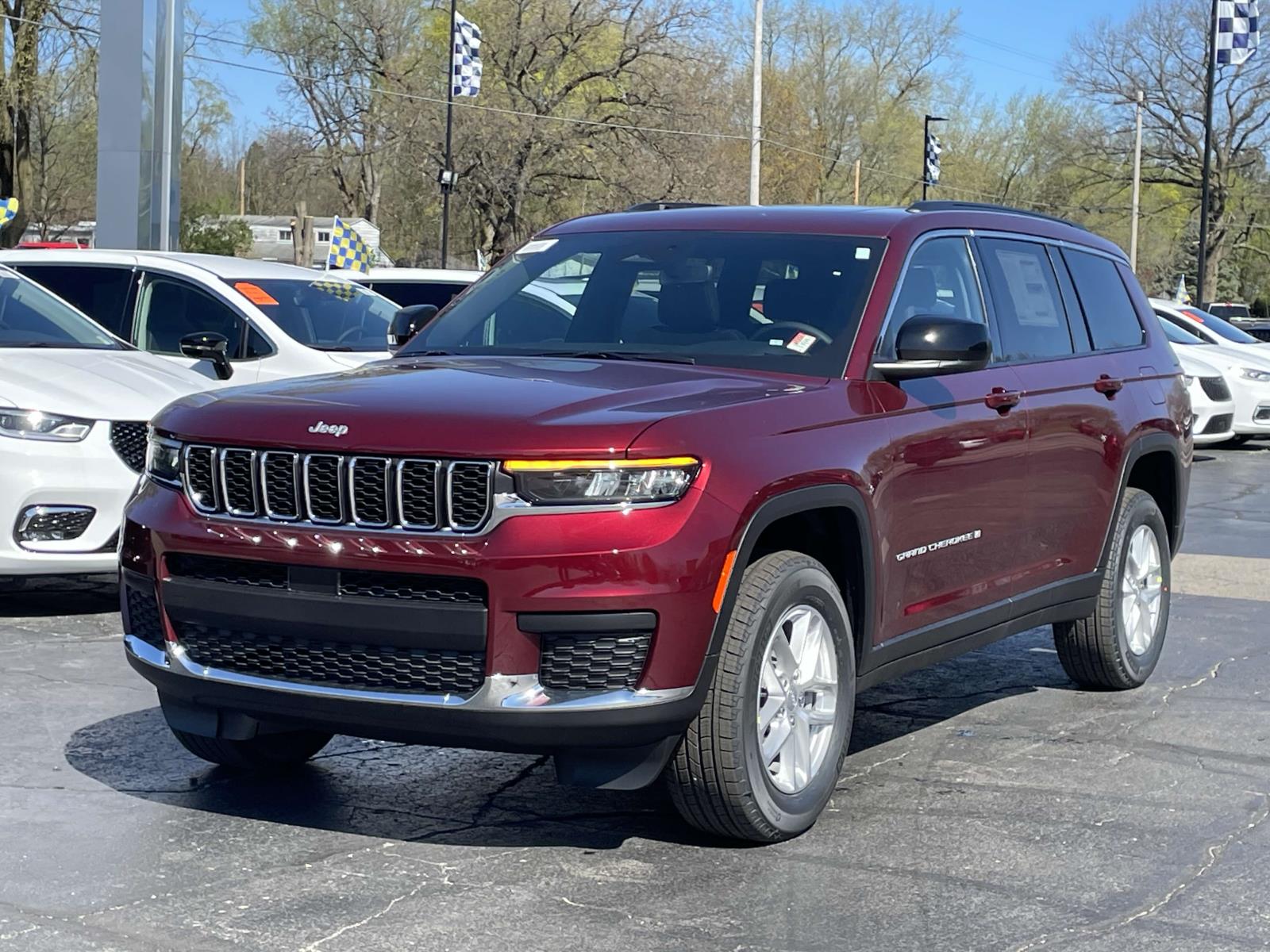 2024 Jeep Grand Cherokee L Laredo X 24