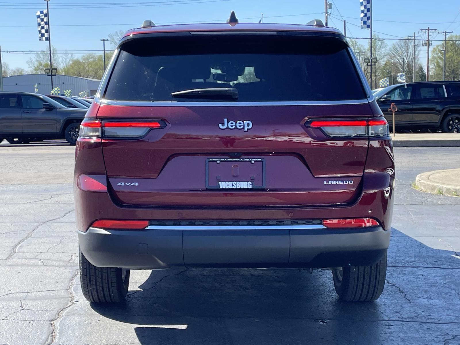 2024 Jeep Grand Cherokee L Laredo X 27