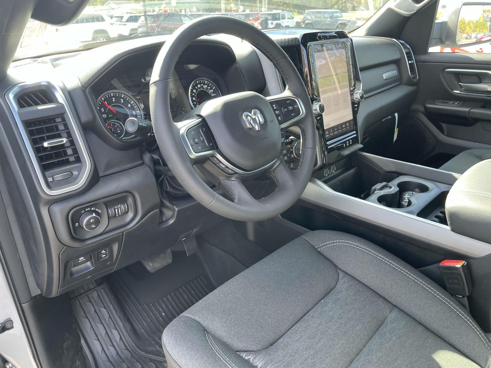 2025 Ram 1500 Big Horn 6