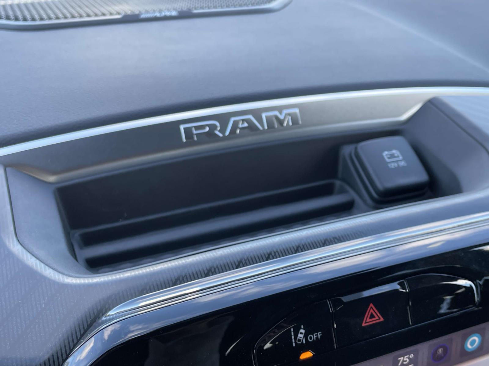 2025 Ram 1500 Big Horn 15