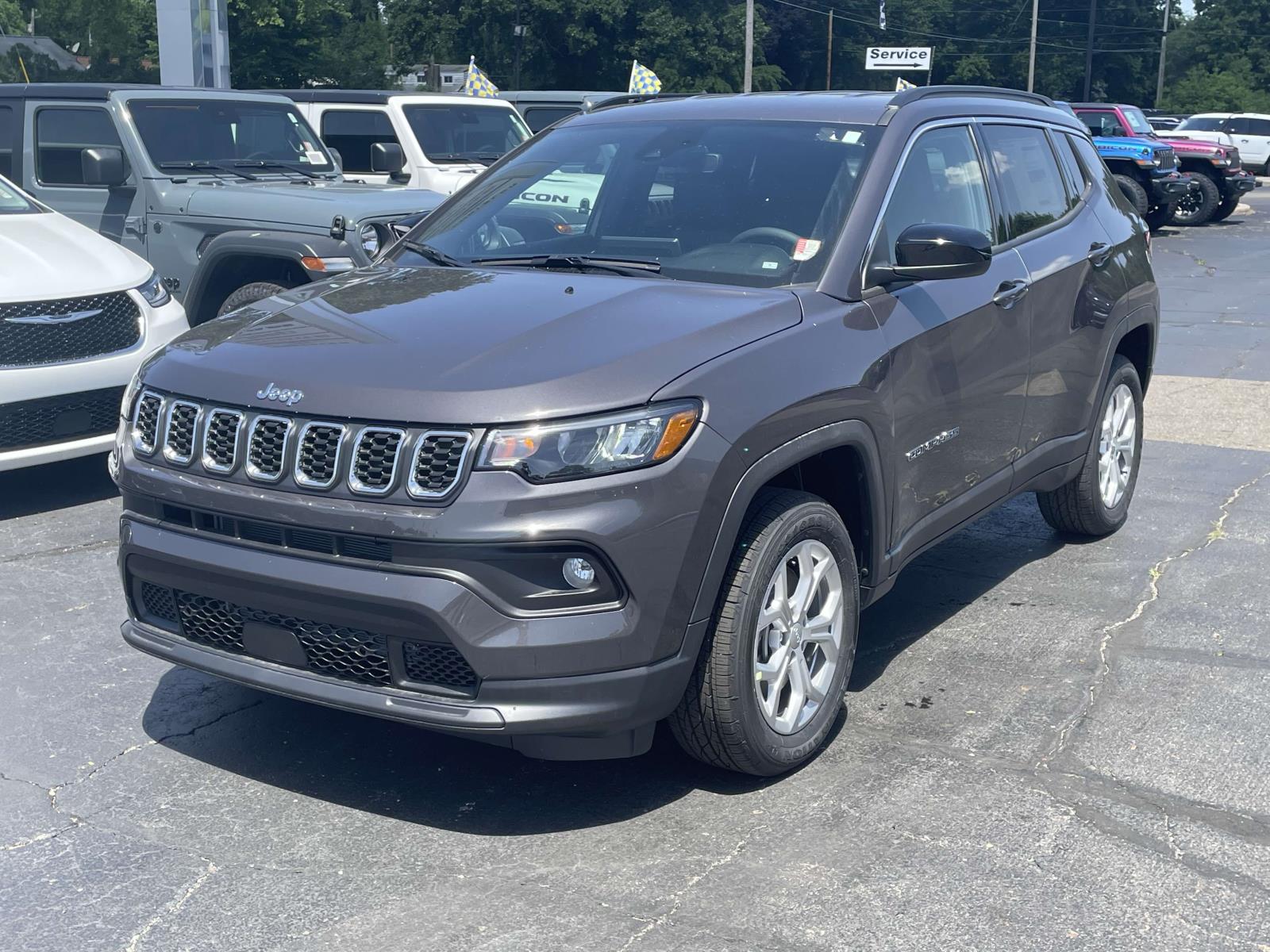 2024 Jeep Compass Latitude 16