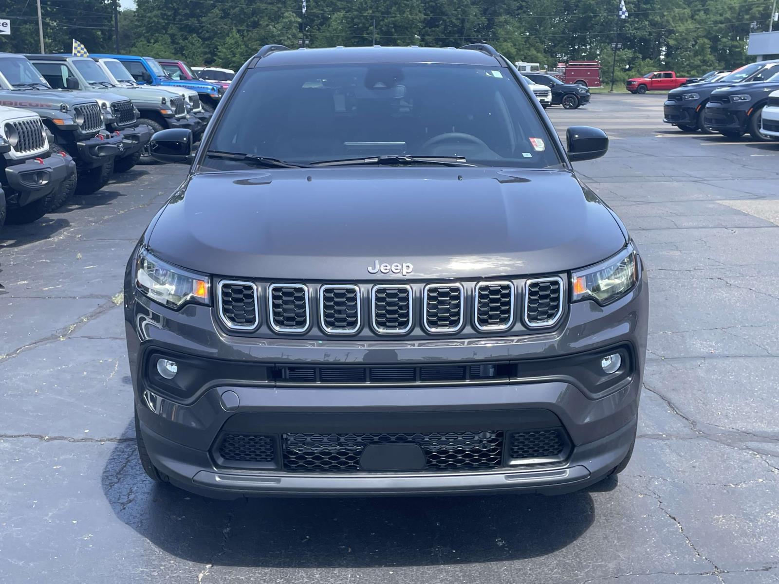 2024 Jeep Compass Latitude 17