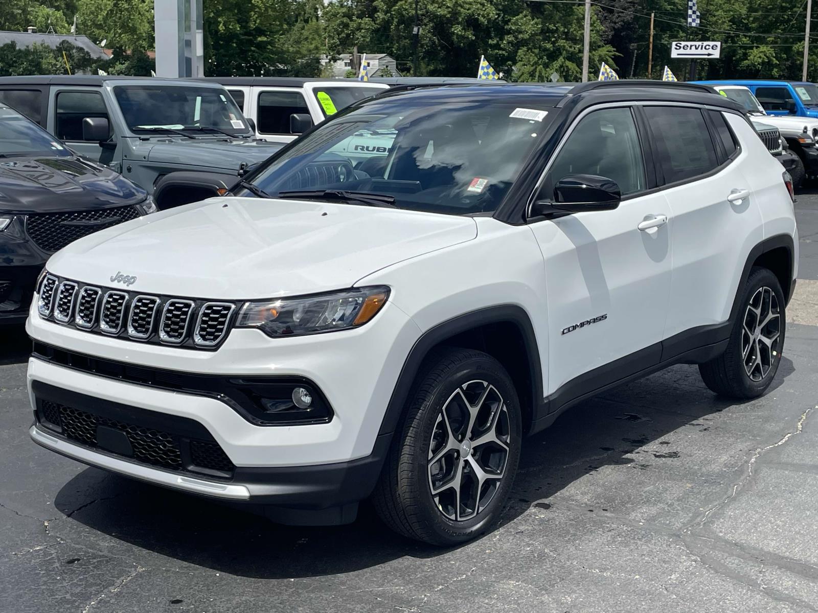 2024 Jeep Compass Limited 18