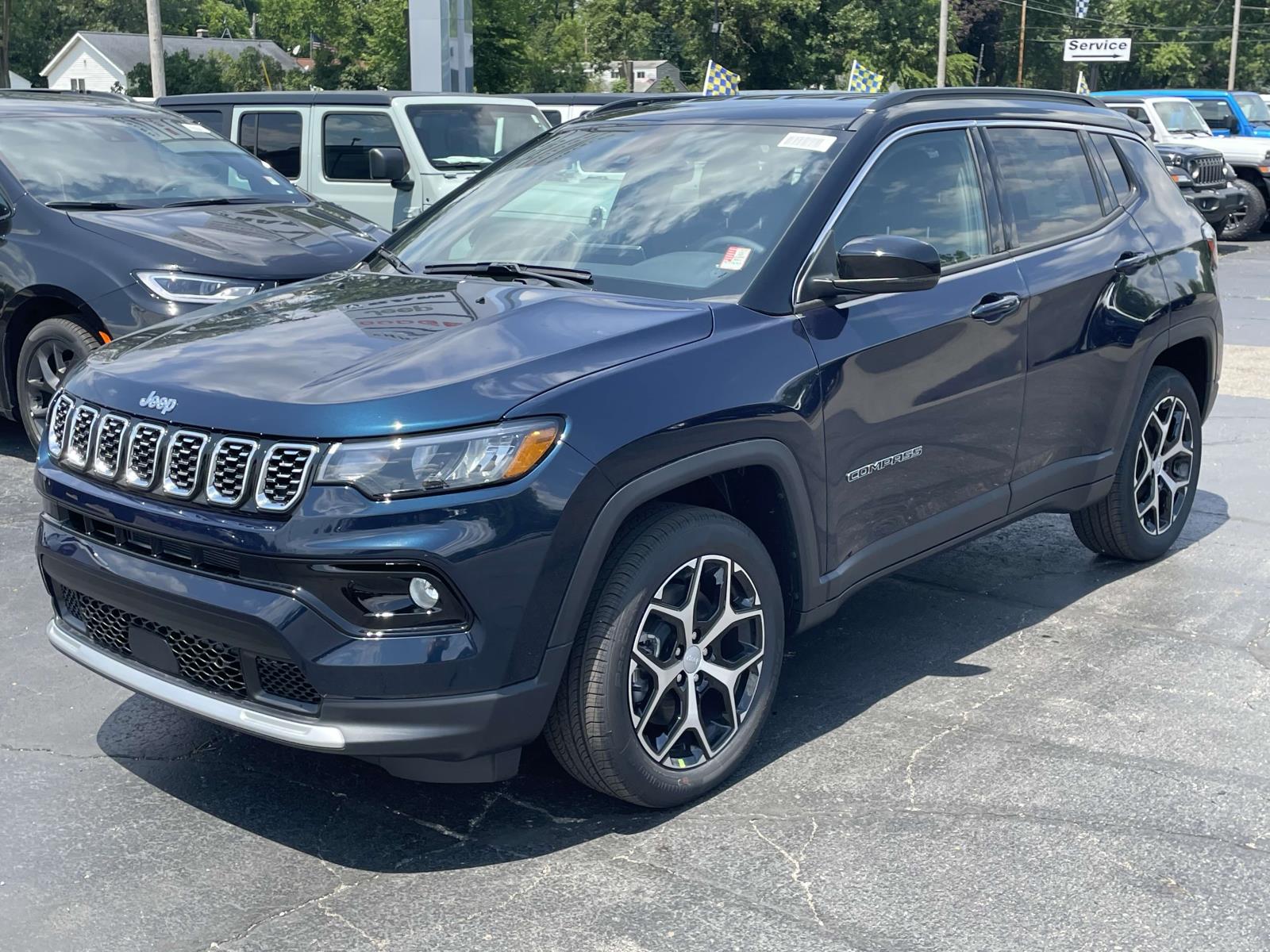 2024 Jeep Compass Limited 16