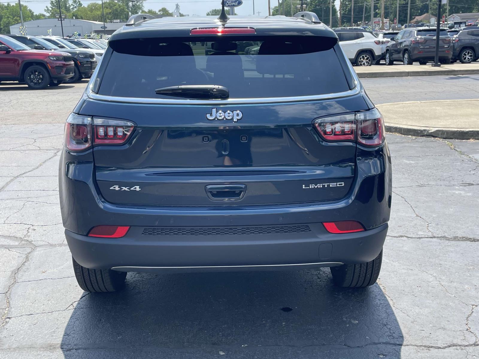 2024 Jeep Compass Limited 20