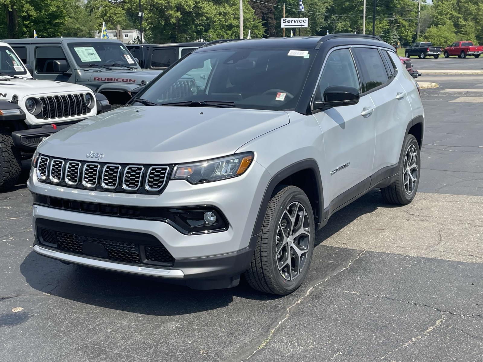 2024 Jeep Compass Limited 16