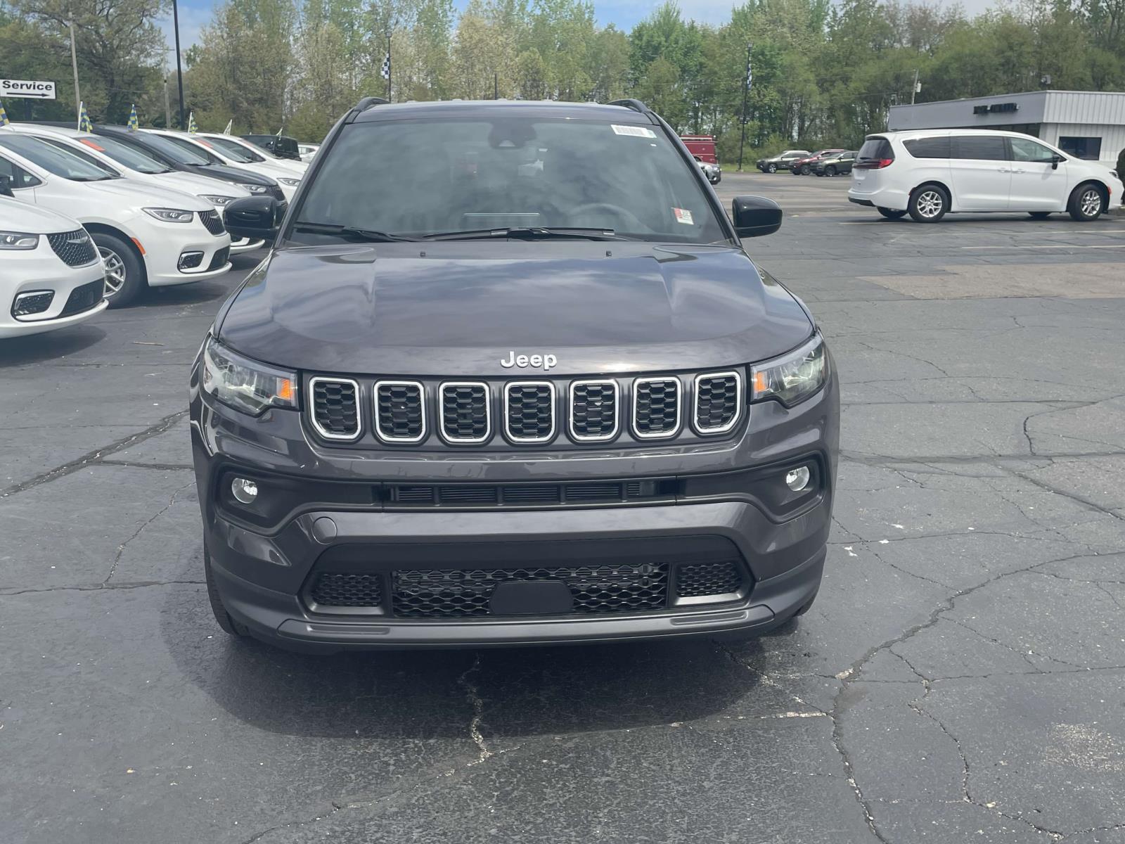 2024 Jeep Compass Latitude Lux 24