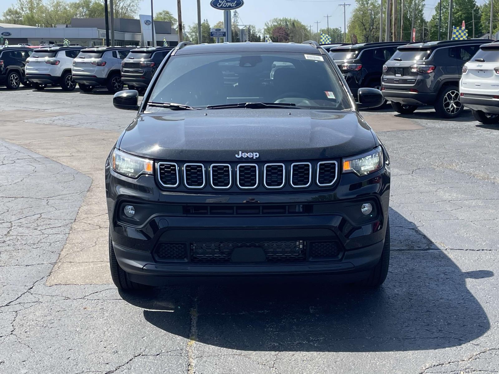 2024 Jeep Compass Latitude Lux 21