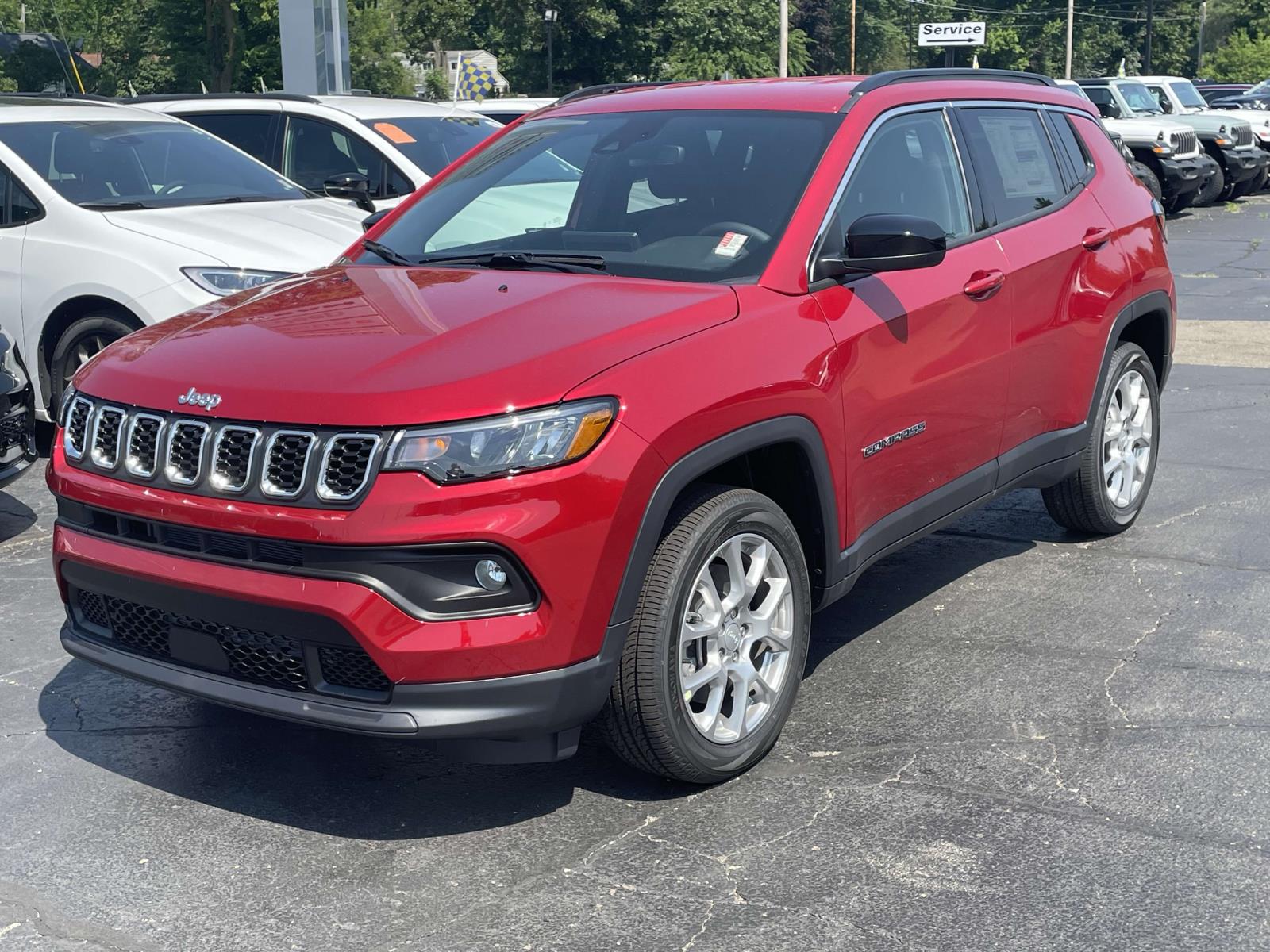 2024 Jeep Compass Latitude Lux 15