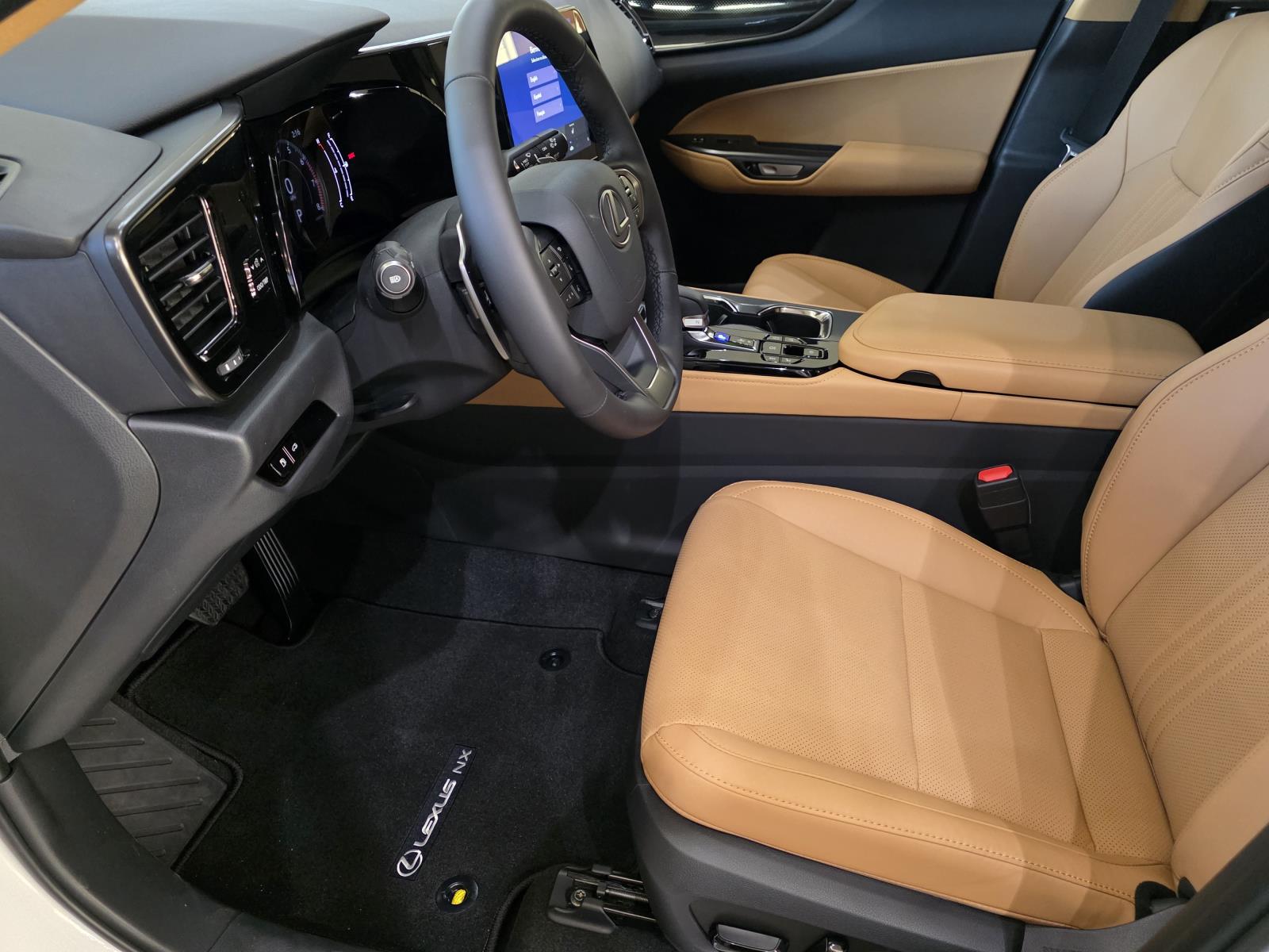 2026 Lexus NX 350 photo 7