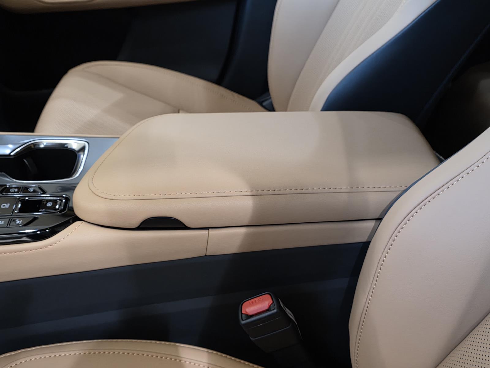 2026 Lexus NX 350 photo 9