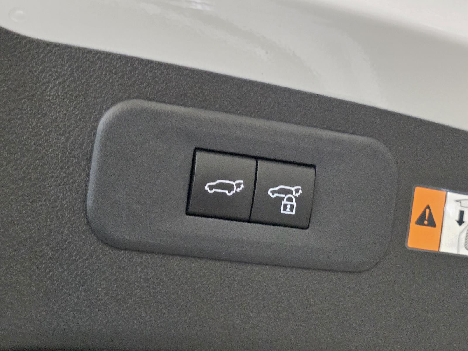 2026 Lexus NX 350 photo 12