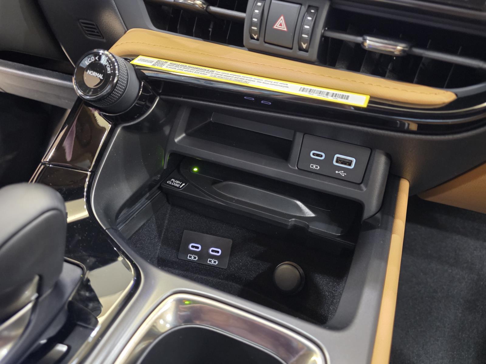 2026 Lexus NX 350 photo 19
