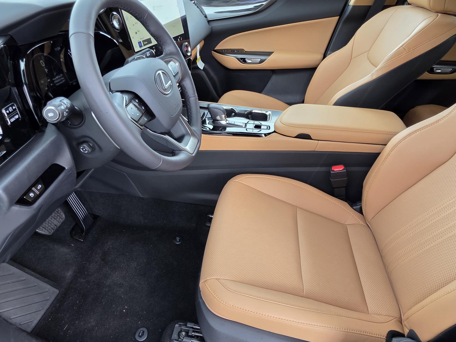 2026 Lexus NX 350 Premium AWD photo 6