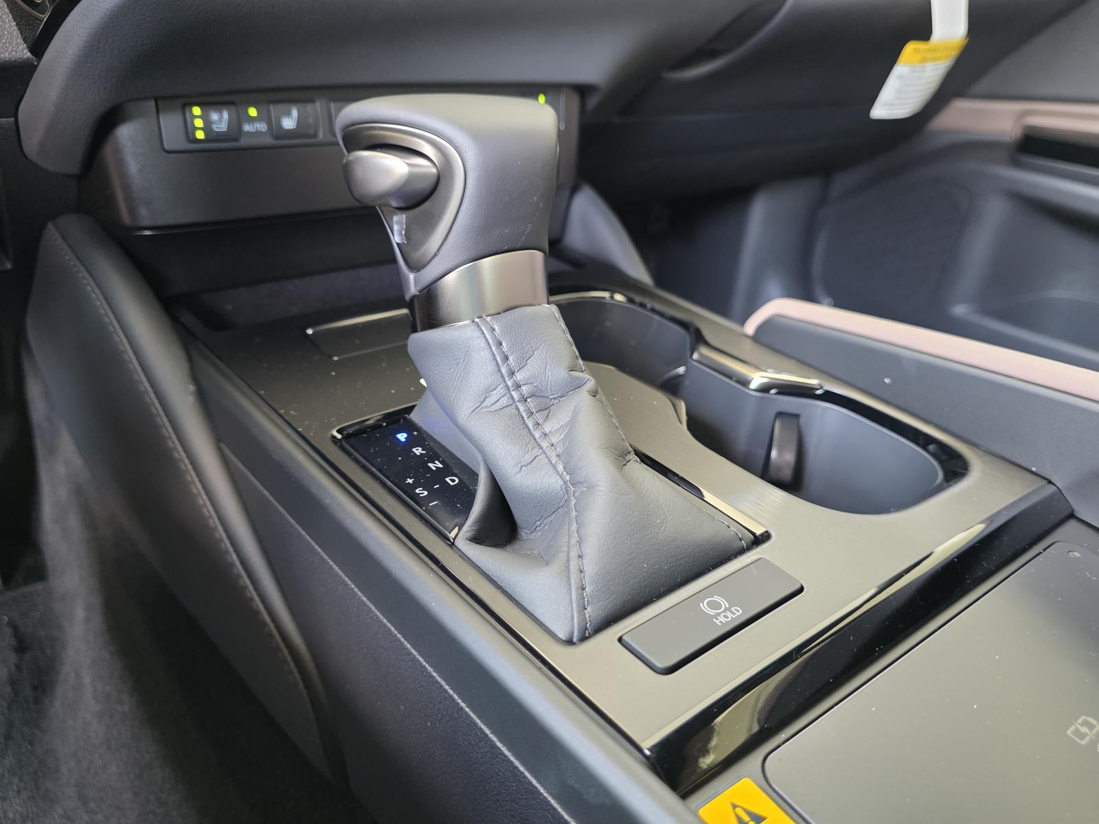 2025 Lexus ES 350 photo 20