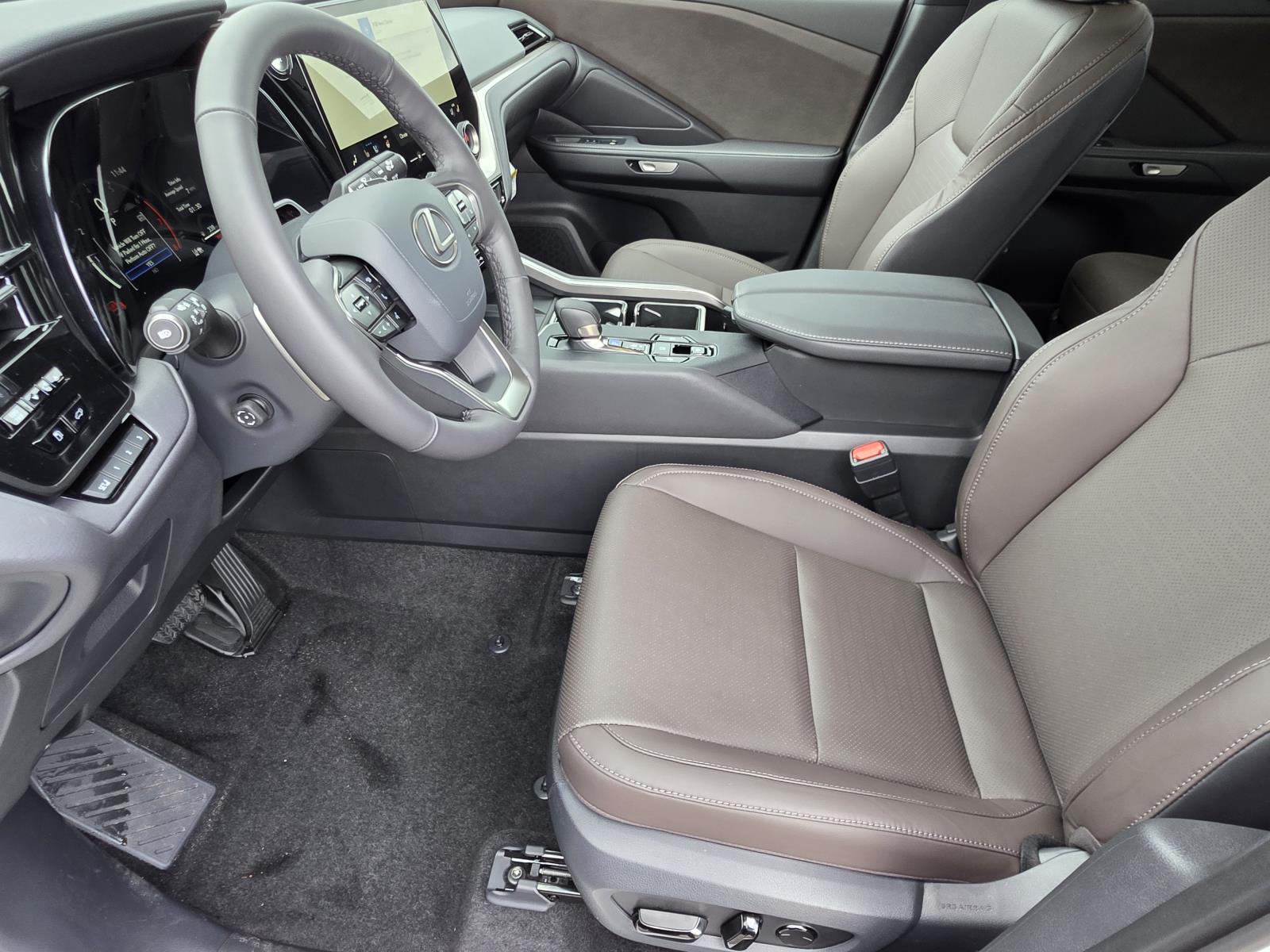 2026 Lexus TX 350 Premium photo 4