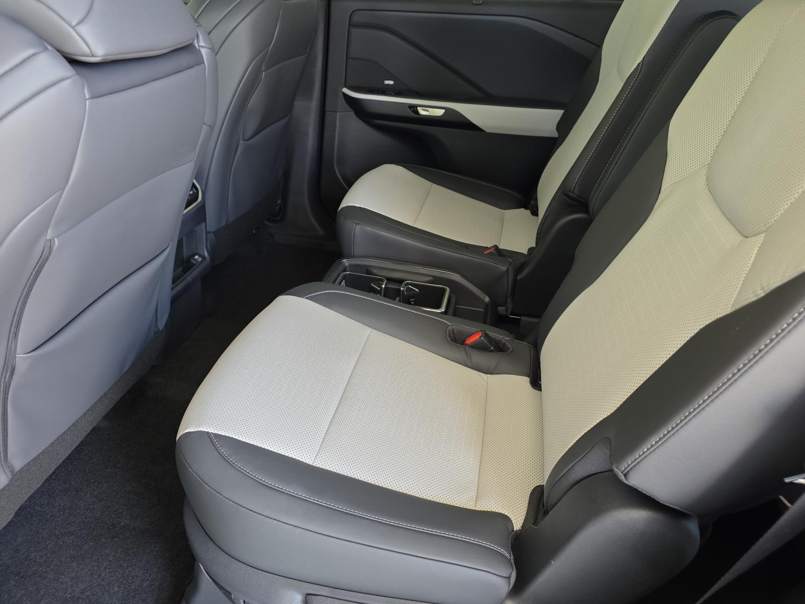 2025 Lexus TX 350 F SPORT photo 7