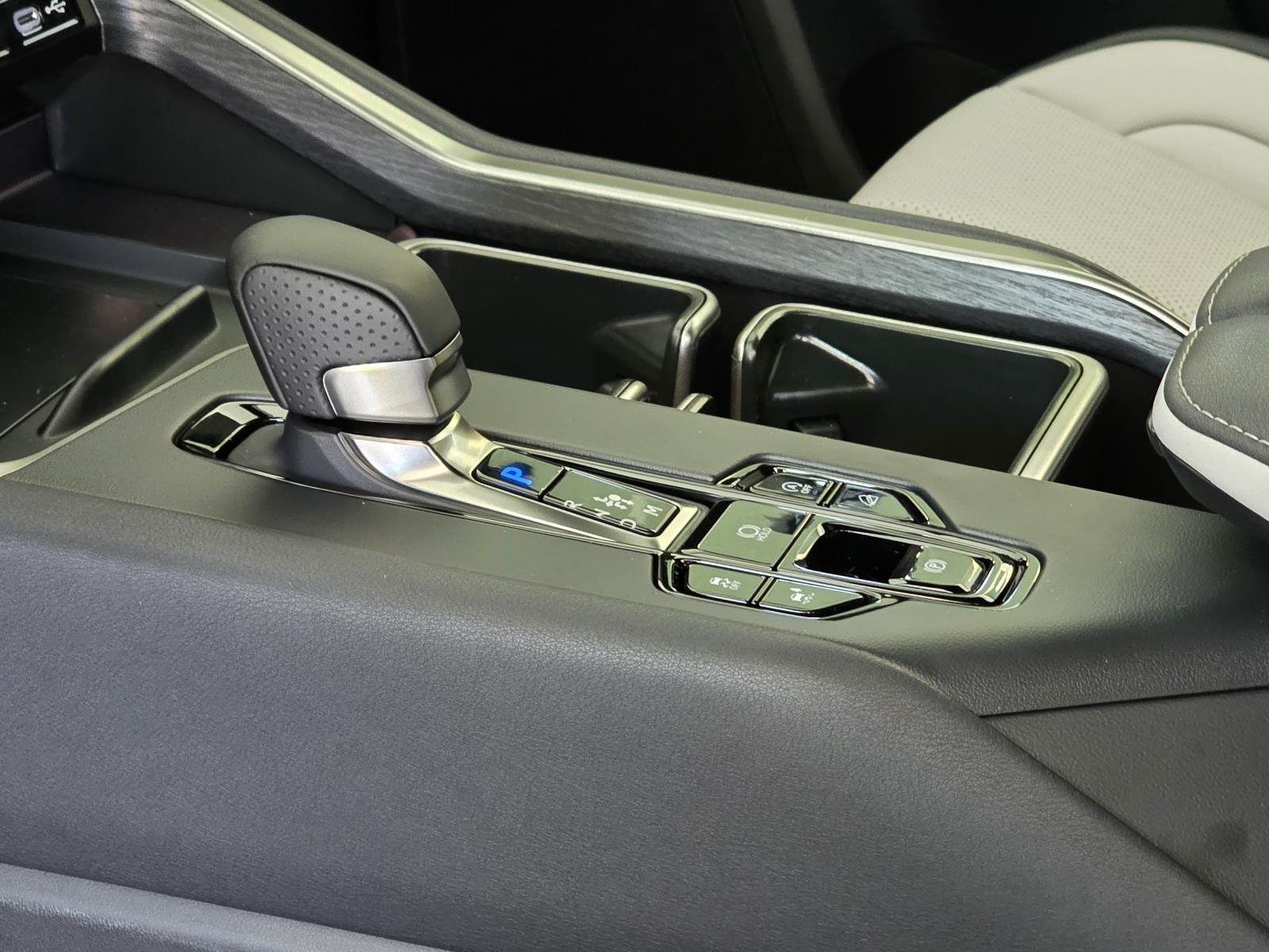 2025 Lexus TX 350 F SPORT photo 24