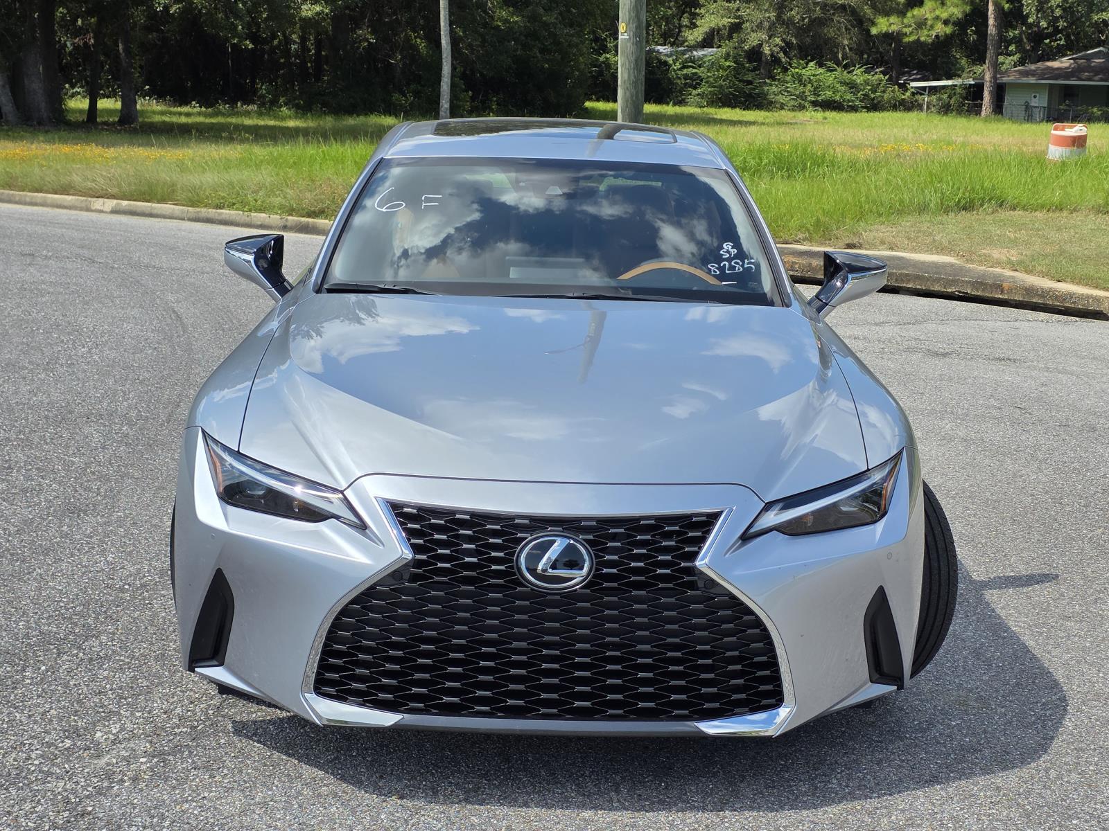 2025 Lexus IS 300 photo 2