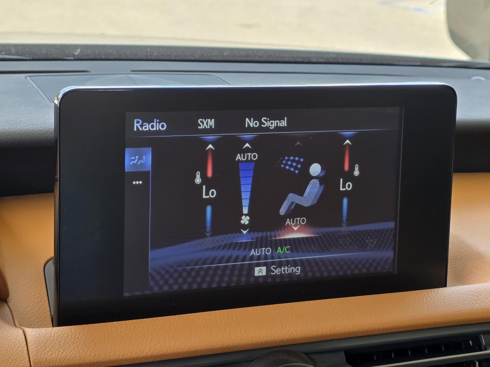 2025 Lexus IS 300 photo 12