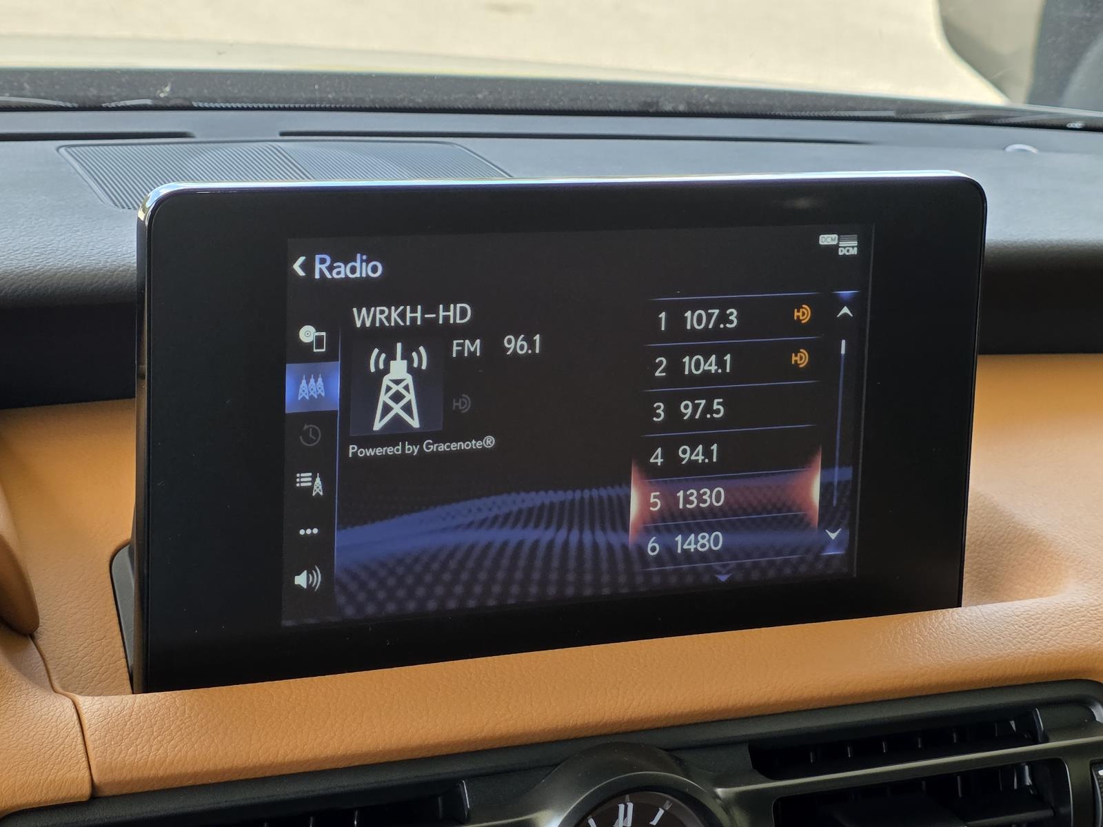 2025 Lexus IS 300 photo 14