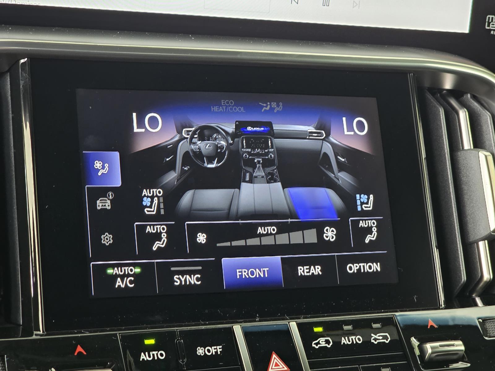2025 Lexus LX 600 F SPORT Handling photo 19