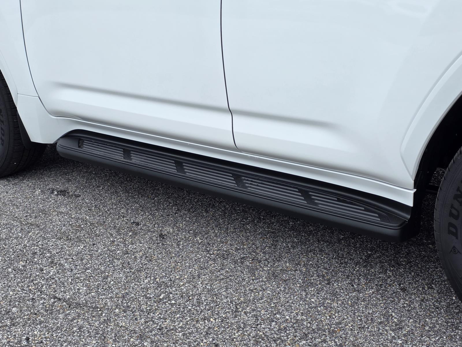 2025 Lexus LX 600 F SPORT Handling photo 30