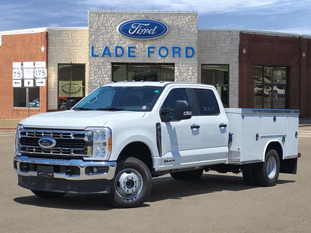 Ford F-350 Super Duty Chassis 2023