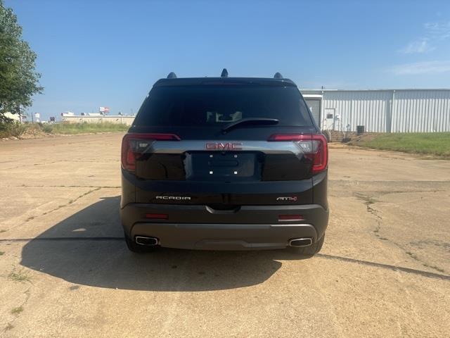 2022 GMC Acadia