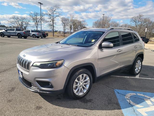 2019 Jeep Cherokee