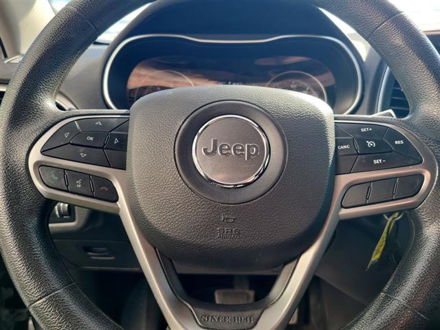 2019 Jeep Cherokee