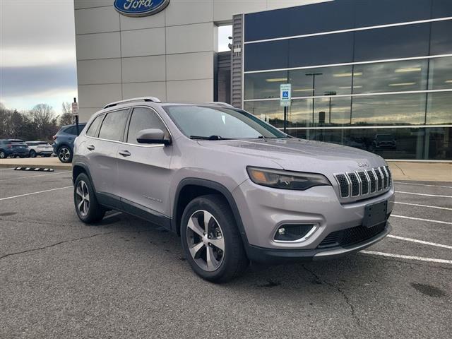 2019 Jeep Cherokee