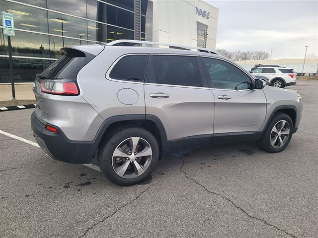 2019 Jeep Cherokee