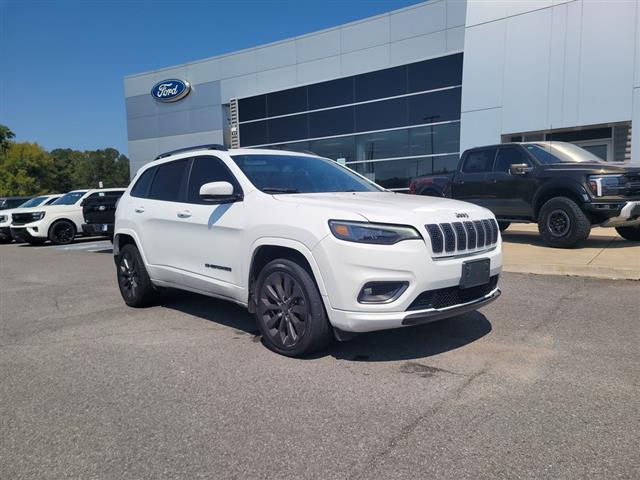 2020 Jeep Cherokee